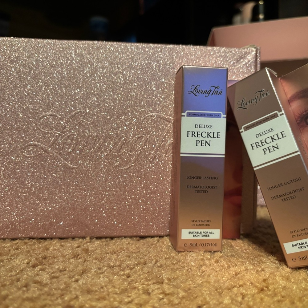 Loving Tan Deluxe Freckle Pen Set